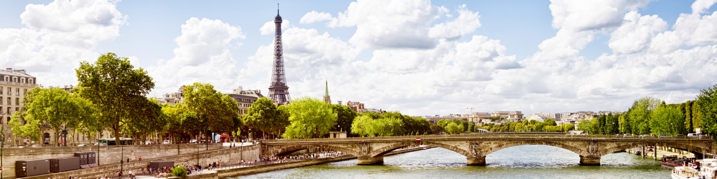 September afternoon in Paris by the Seine.